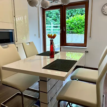 Apartmán Goldstadt Garden - *