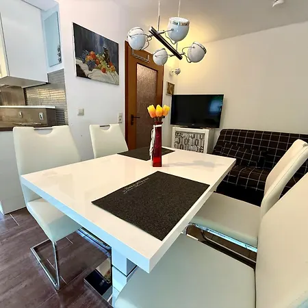 Wunderschoenes 2 Zentrum Goldstadt Διαμέρισμα *
